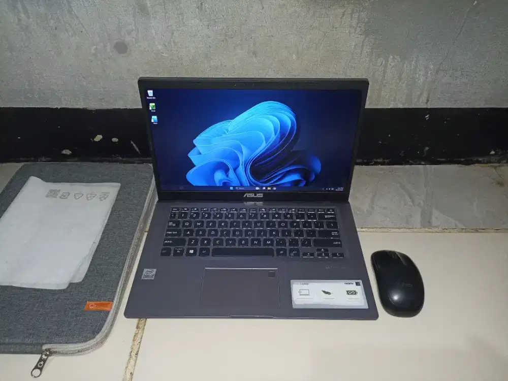 Laptop Asus Vivobook i5 gen 10
