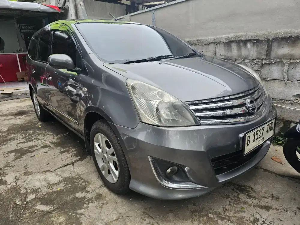 Nissan Livina 2013 Bensin