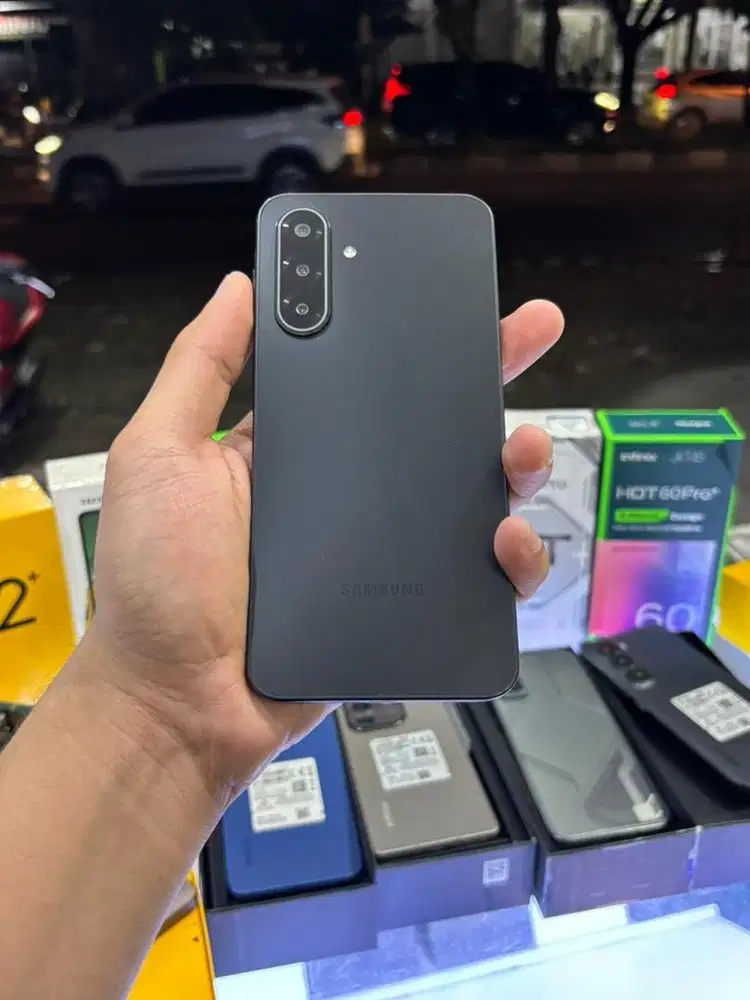 SAMSUNG A17 5G Ram 8/256, Kondisi Mulus, Lengkap, Bergaransi.
