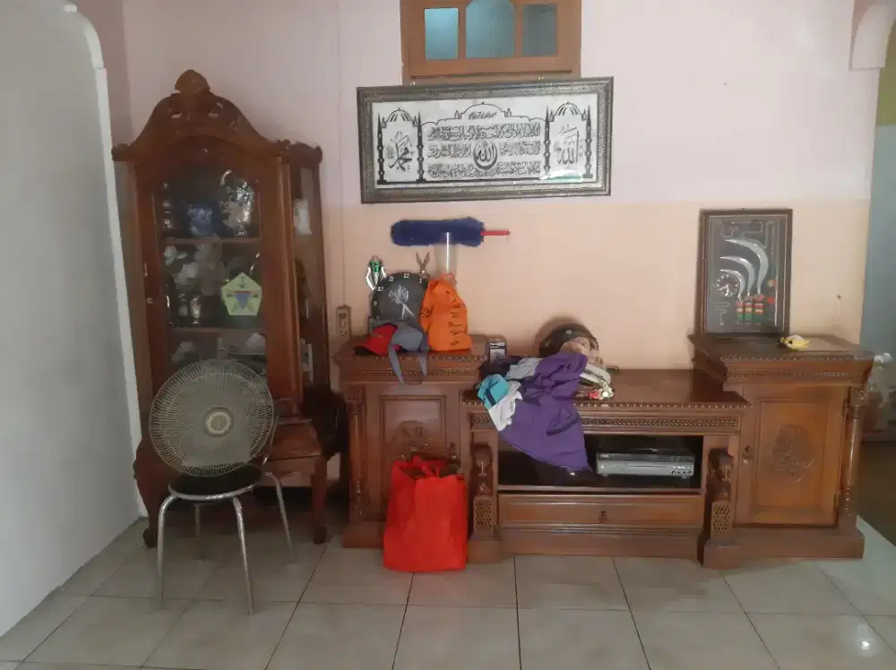 Meja tv televisi dan buffet kaca bahan kayu jati