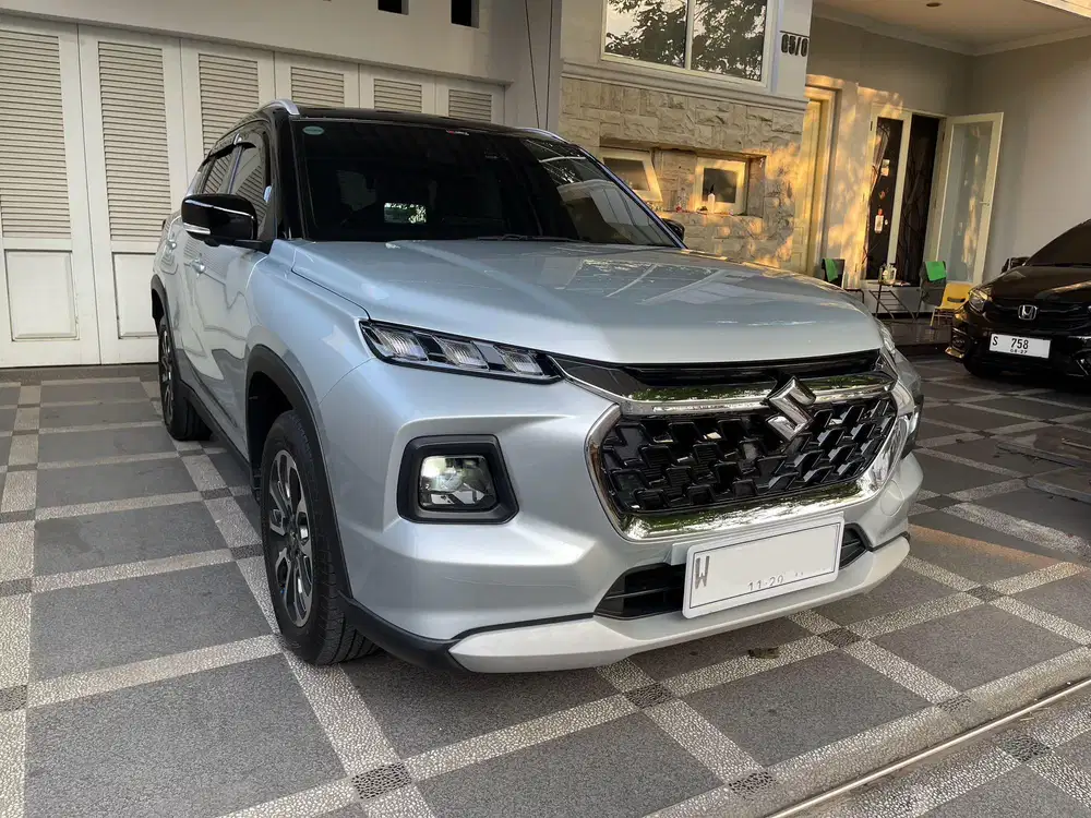 KM7rb! Suzuki Grand Vitara GX Hybrid AT 2024 istimewa