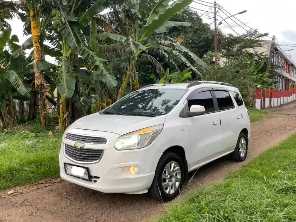Chevrolet Spin LTZ 1,5 AT/Bensin Th.2013