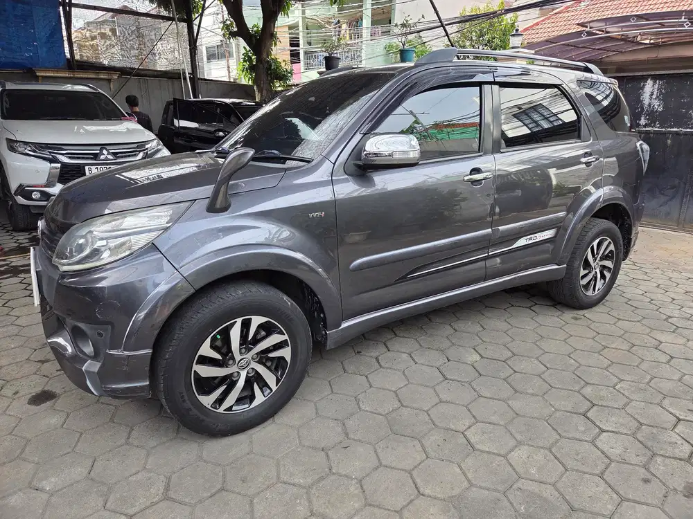 Toyota Rush 2016 Bensin