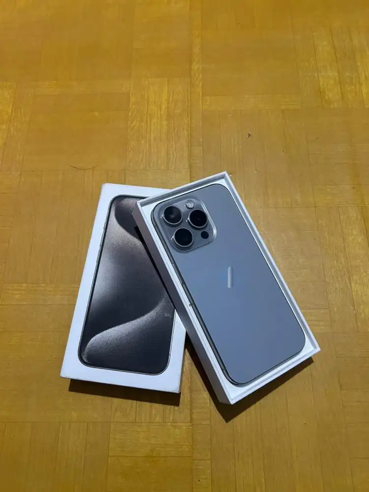 Iphone 15 pro 256 gb ibox