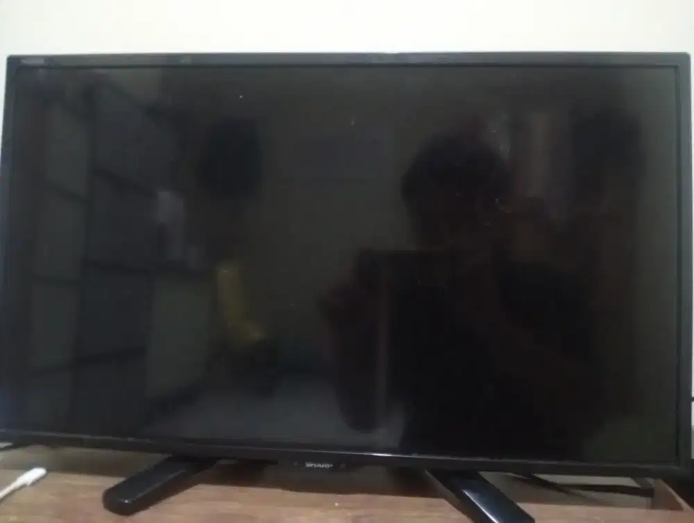 Dijual TV Sharp 24 Inch bonus dispenser
