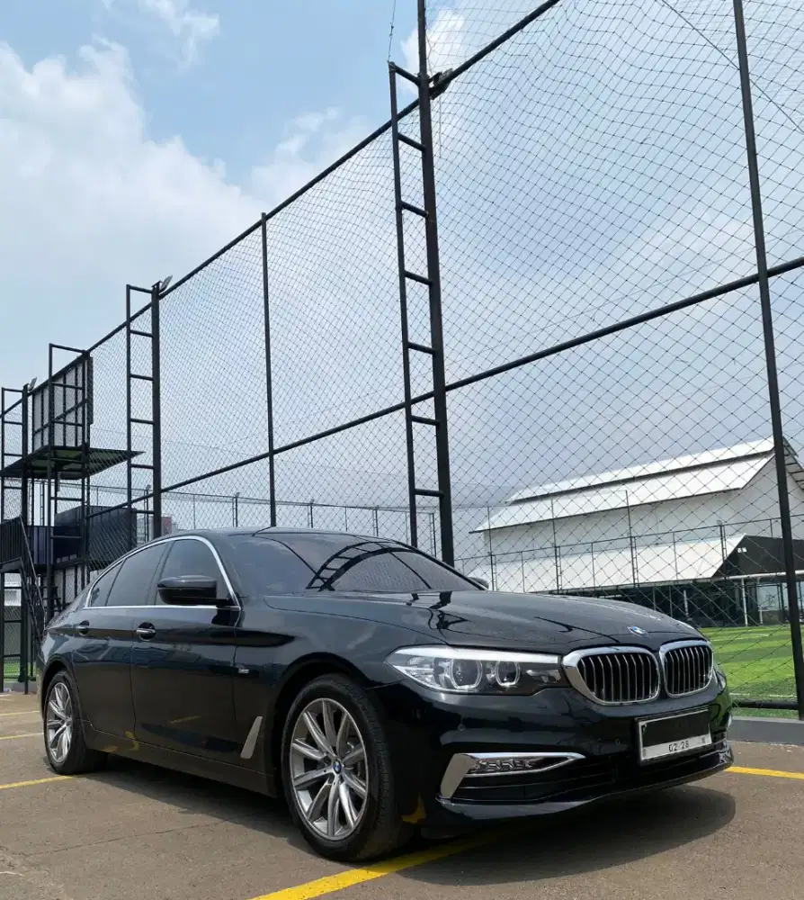 [ODO 12.000] BMW 520I G30 2018 LUXURY