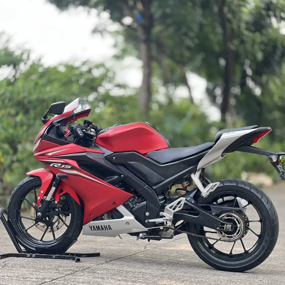 YAMAHA YZF R15 V3 MERAH 2017 KM 17K PAJAK PANJANG GASPOL
