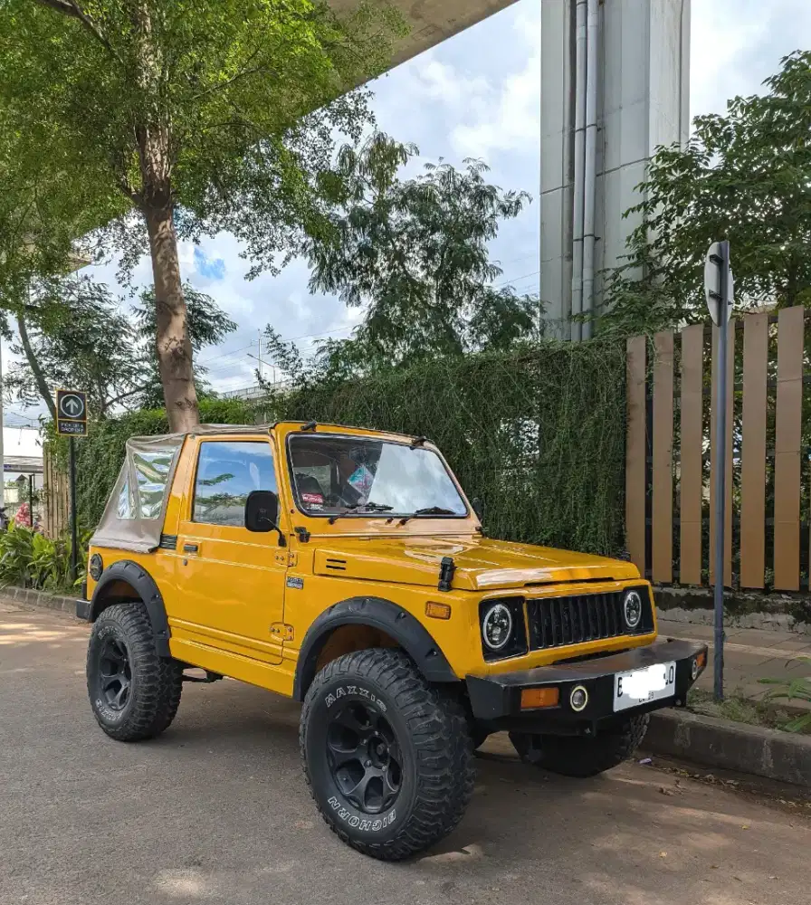 Jimny Sierra SJ S410Q 1983 Canvas (Asli Sierra).