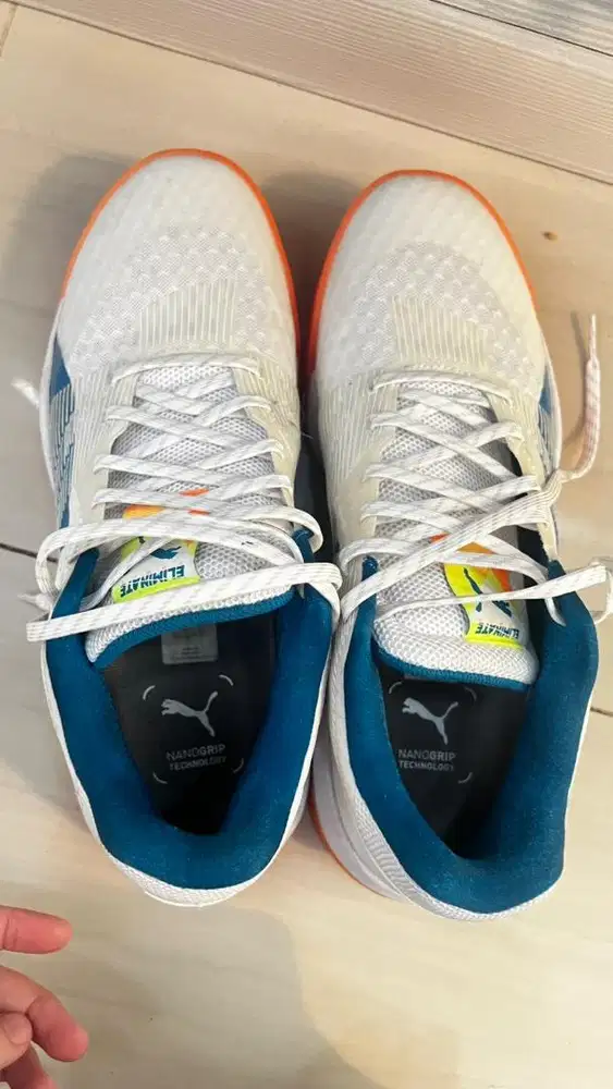 Sepatu puma eltimate size 43 beli diluar negeri kondisi 100% Bagus