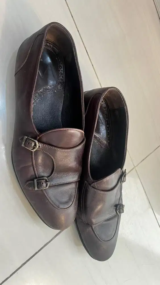 Sepatu kulit kerja size 43