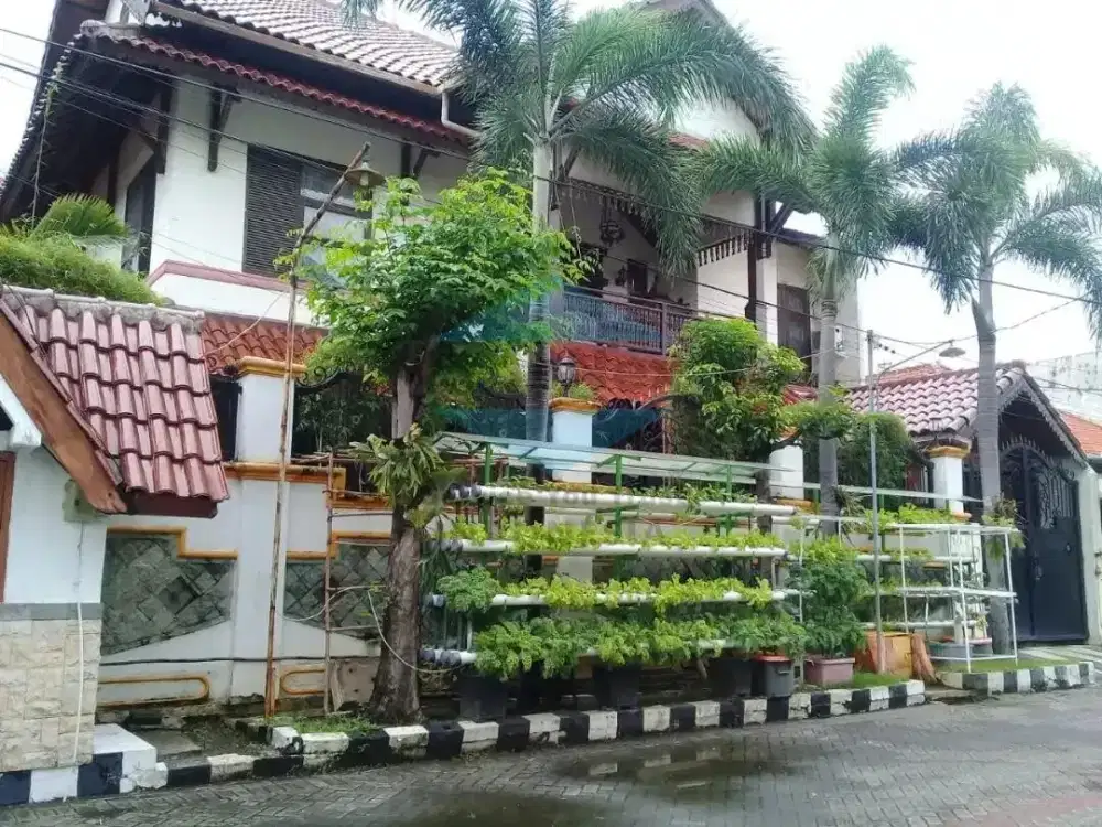 Manyar Kartika dekat jalan Merr