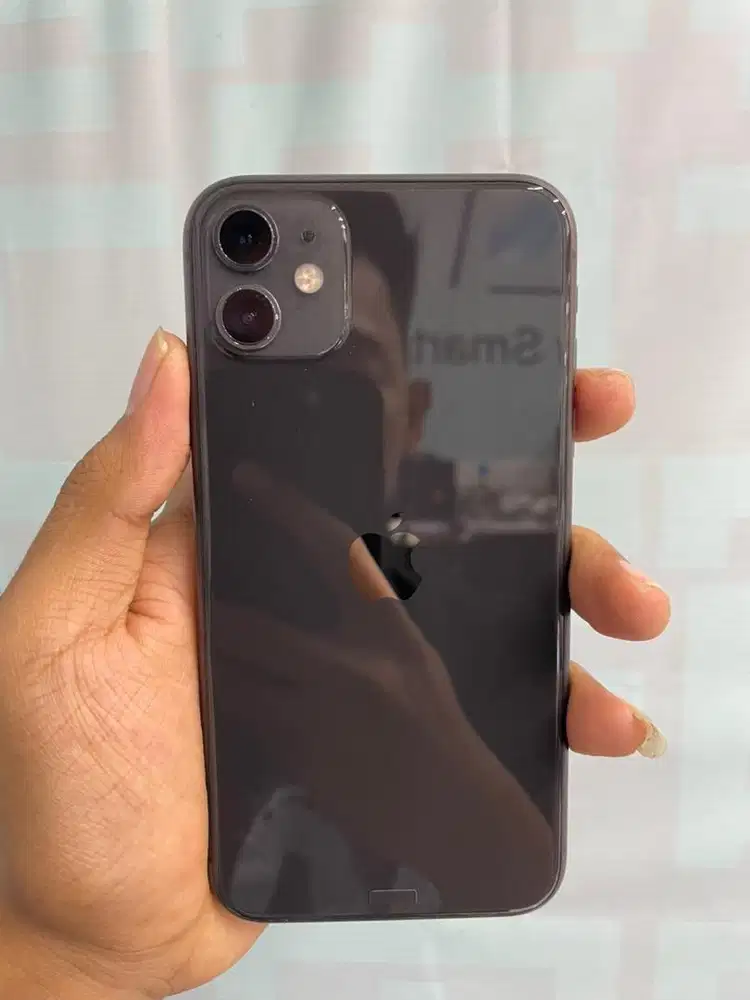 Second iphone 11 64gb resmi ibox bh 79% fullset original