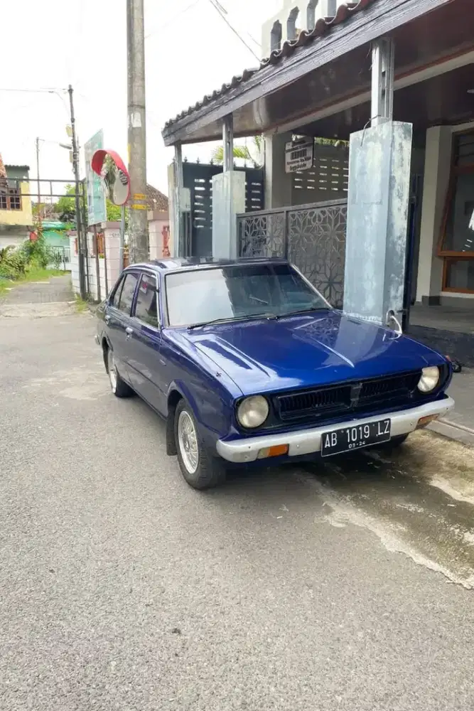 Corolla ke30 tahun 1976 kinyis2