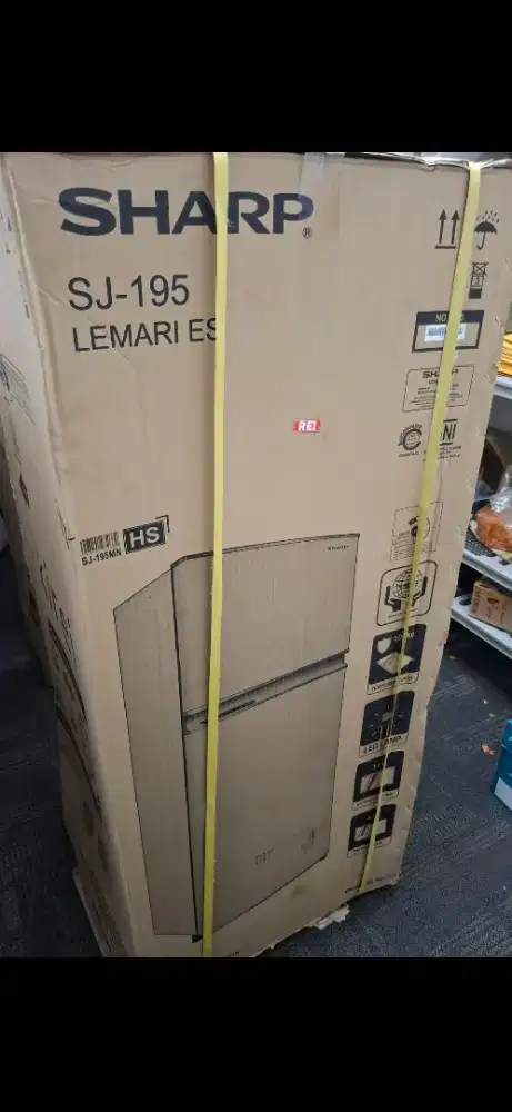 Kulkas 2 pintu merk sharp