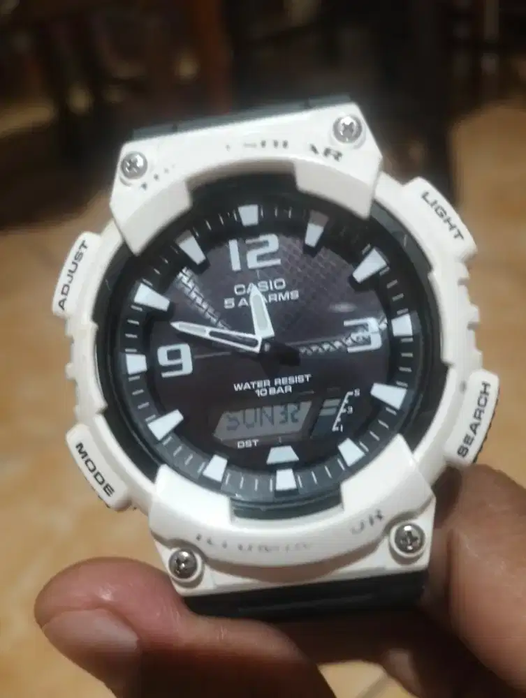 Jam Casio AQ-S810