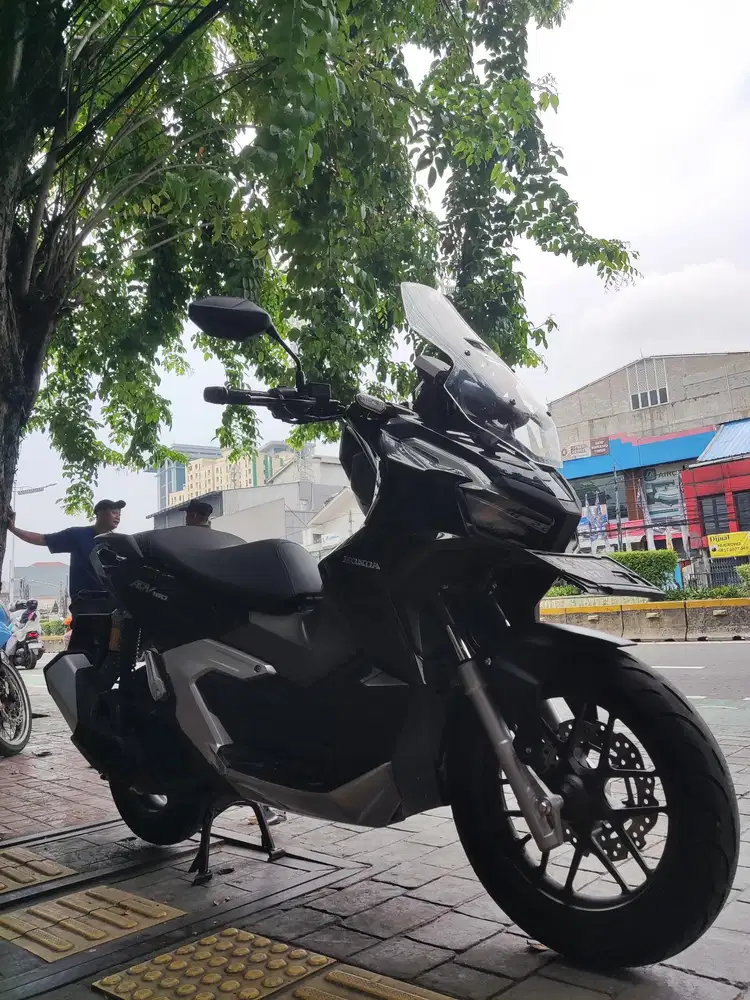 ADV 160 CBS 2023 / 2024 Full Original Mulus Low Km Pajak Panjang ABBA