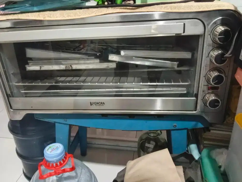 Dijual oven Signora second