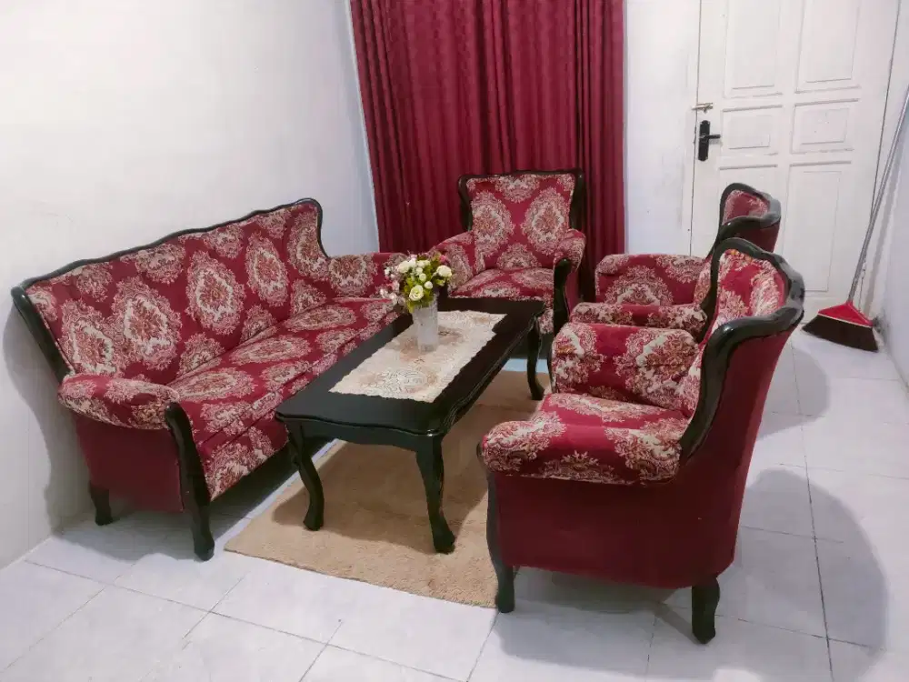 SET KURSI TAMU MEWAH