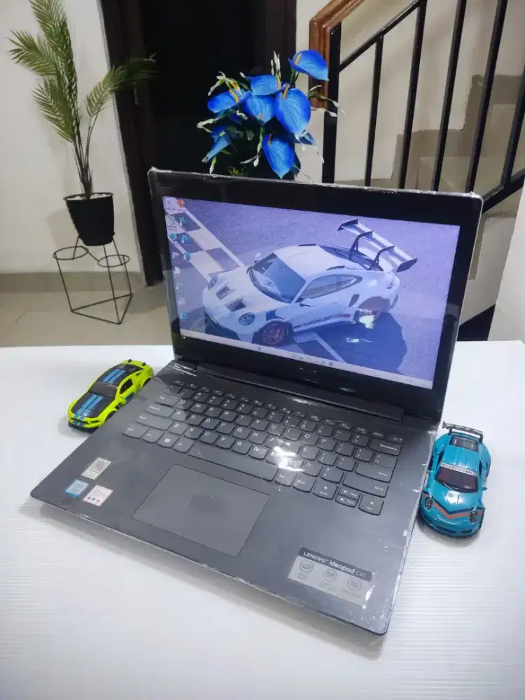 Laptop lenovo ideapad ram 8gb ssd 256gb HDD 1TB CORE i7 siap pake cod