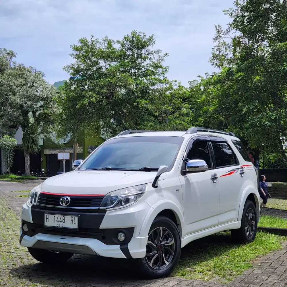 Toyota Rush Trd sportivo Ultimo Manual 2017 Istimewa