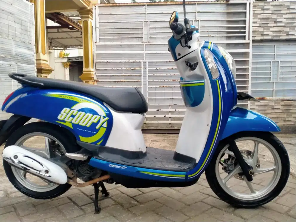 Honda Scoopy FI lengkap motor sehat walafiat keterangan detail dibawah
