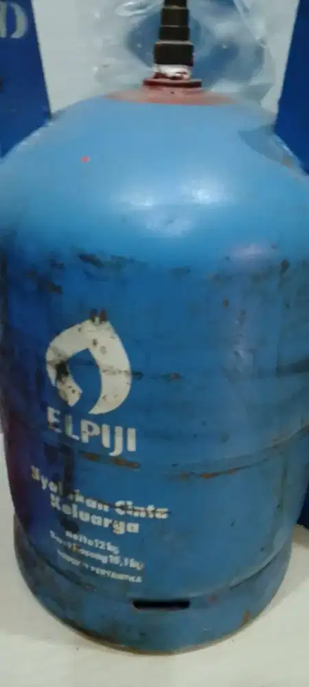 Tabung gas 12kg.