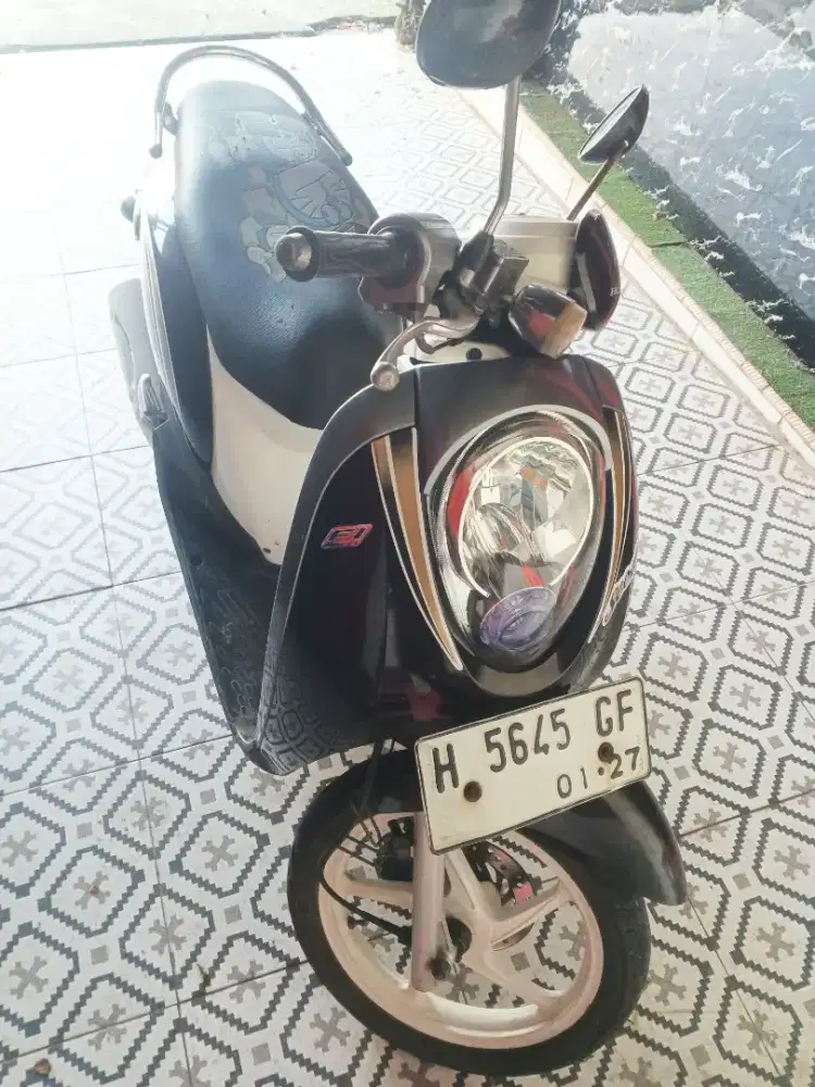 Honda Scoopy 2012