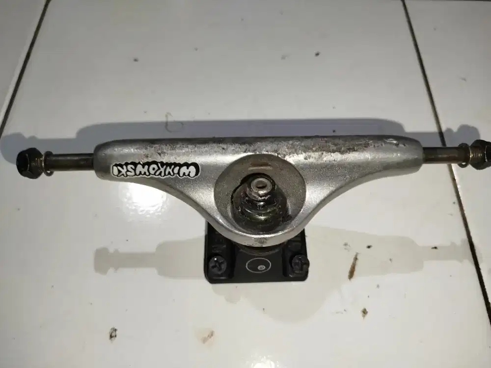 dijual Truck skateboard merk independent hollow