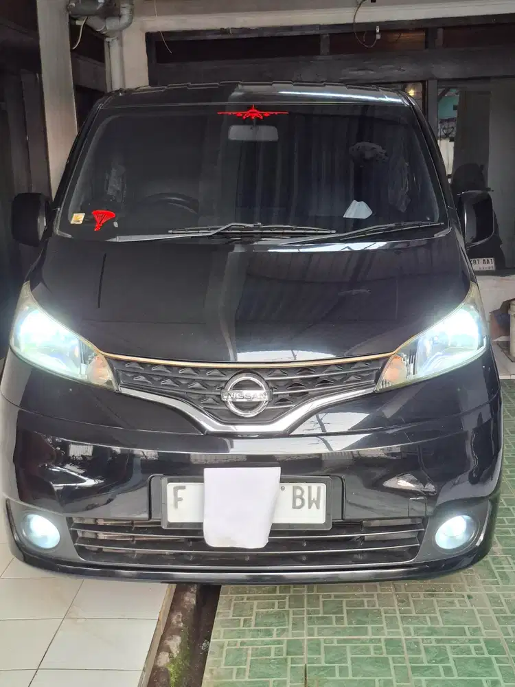Nissan Evalia 2013 Bensin AT terawat dan siap pakai