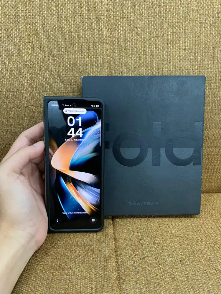 Samsung ZFold 4 warna graygreen ram 12/256 gb