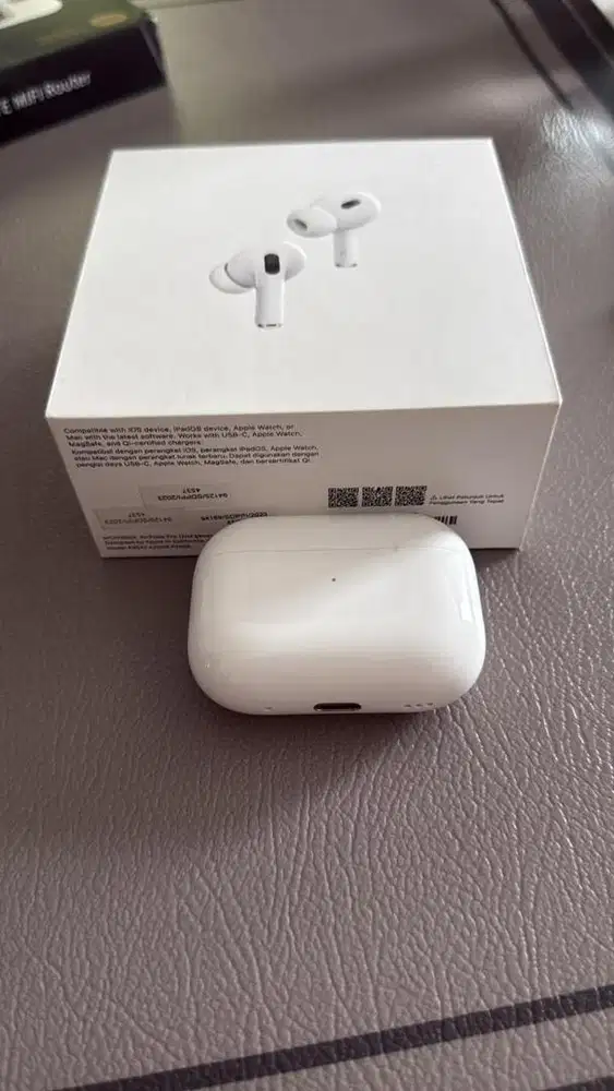 Airpods pro gen 2 ex ibox resmi garansi on sd April 2026