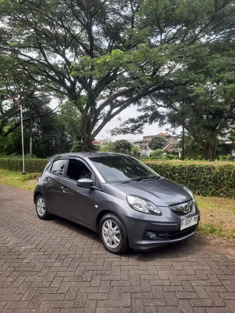 honda brio satya E MT dijamin suka TANGAN1 pribadi SANGAT TERAWAT