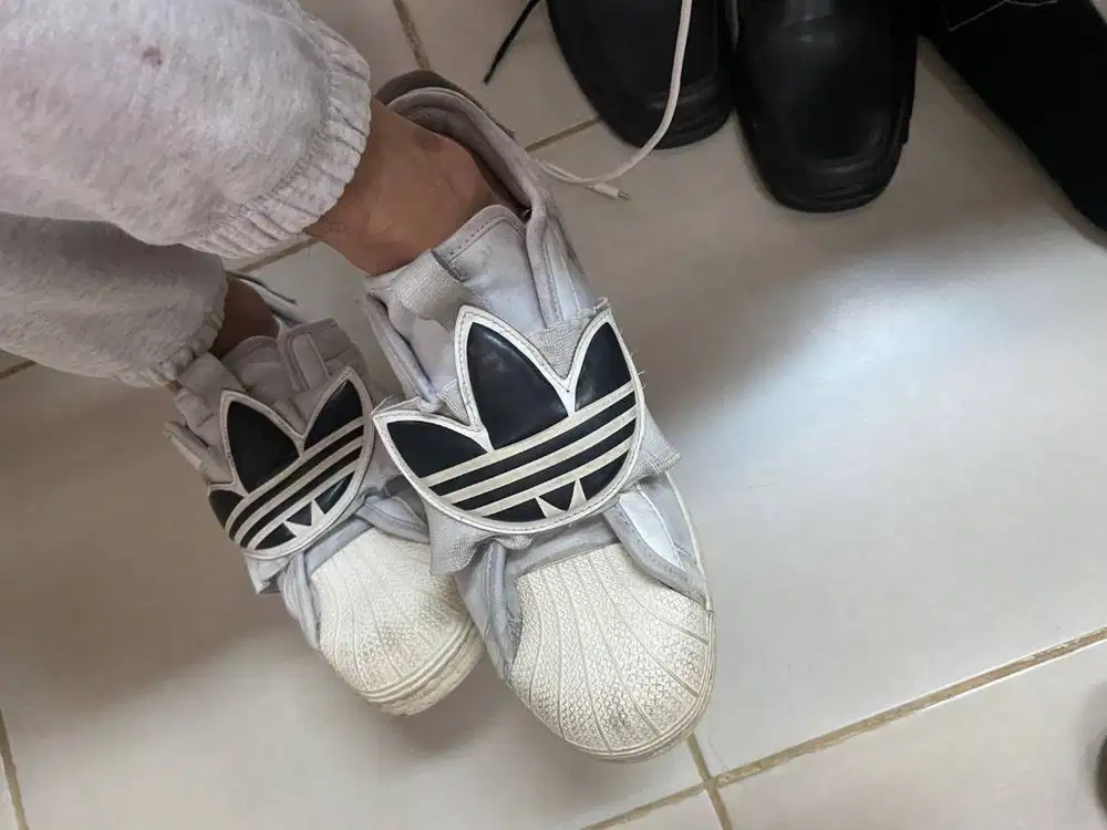 Sepatu Adidas Original