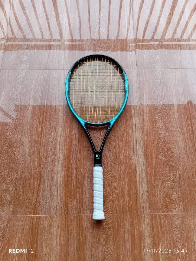 Raket tenis wilson hammer 95