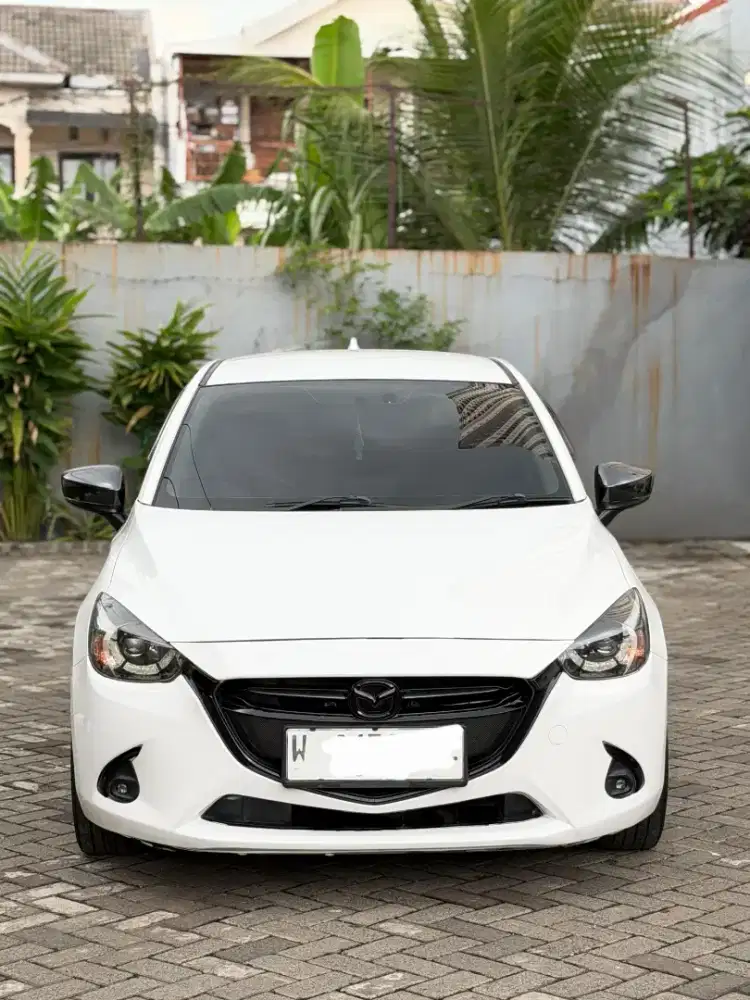 MAZDA 2 R MATIC 2017