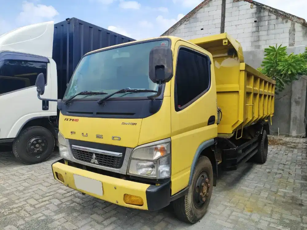 Mitsubishi Canter Colt Diesel FE74 HD Dump Truck Tahun 2023