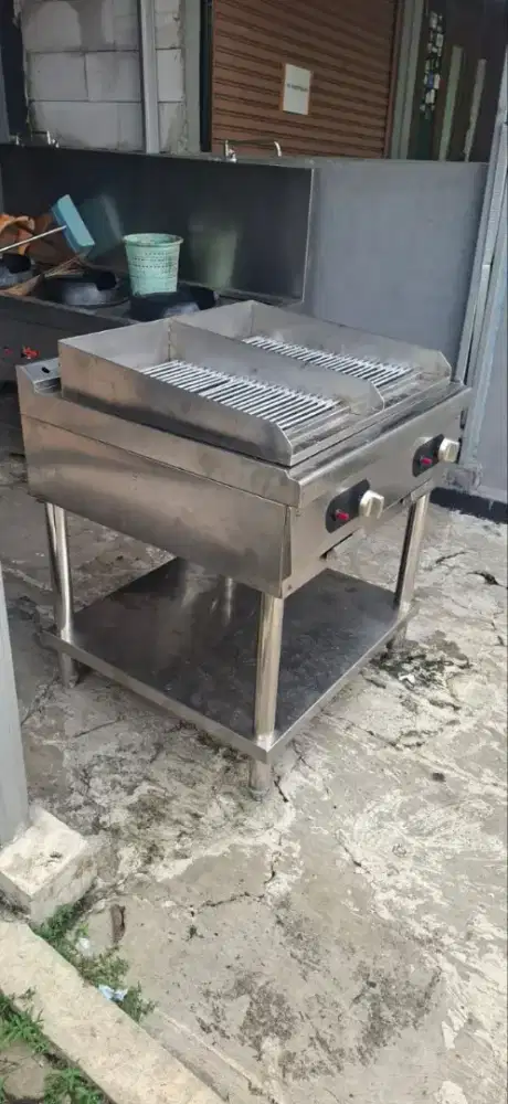 Grill Batu Lava