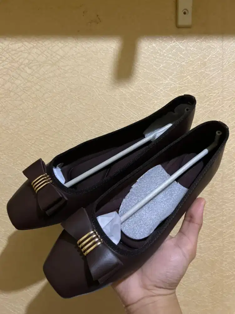 Jual Cepat krn kebesaran, flatshoe urban & co uk 41