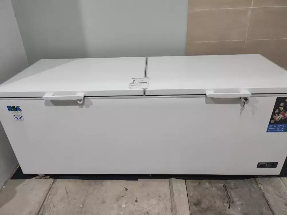 Freezer box RSA 1200 liter ORI msh garansi