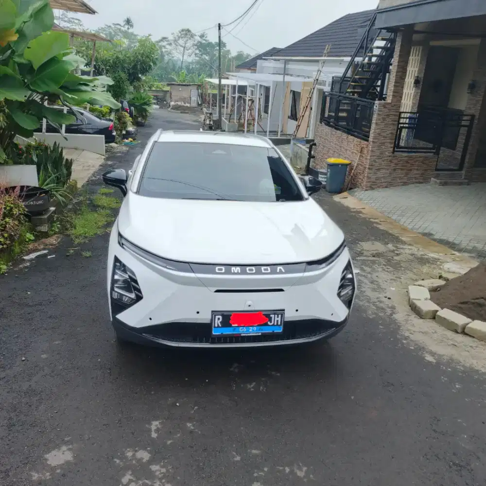 Chery Omoda E5 EV AT Nik 2024 komplit, km rendah 28rb, jual cepet
