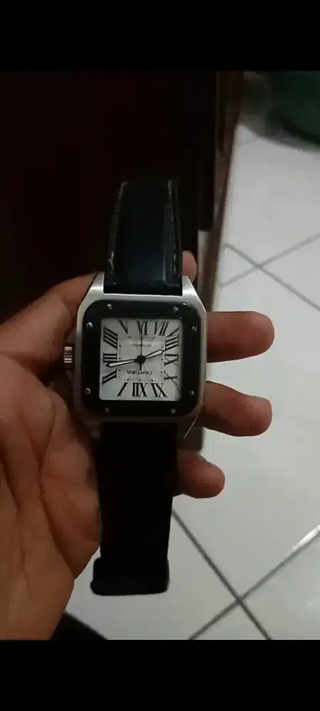 Jam cartierr second kondisi apa adanya