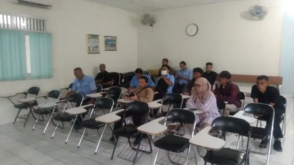 Lowongan kerja pengenmudi