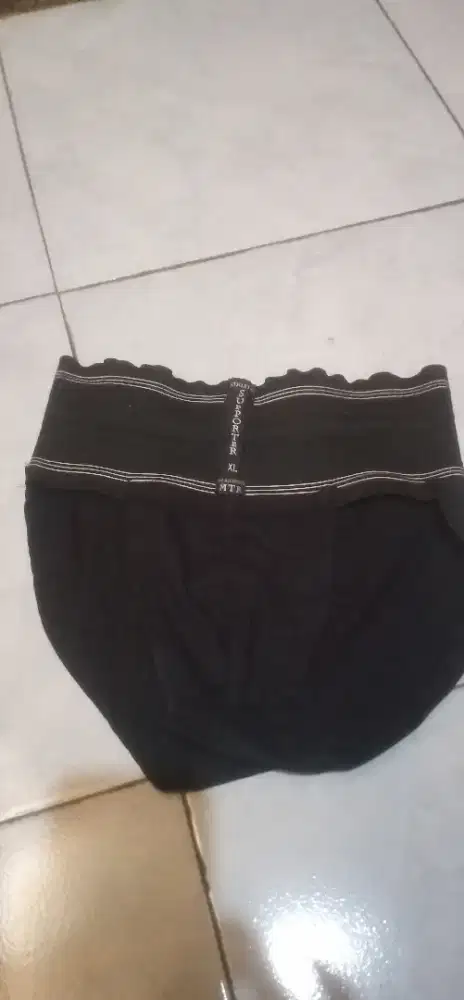 Korset pria ukuran xl