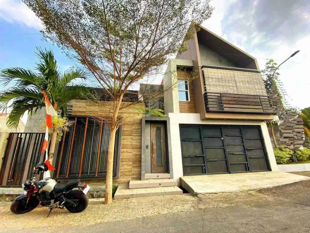 Rumah Solo Baru Modern Kekinian Bagus Bonus Furnish (Iy)