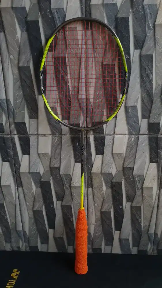 Raket yonex arc saber 7 pro