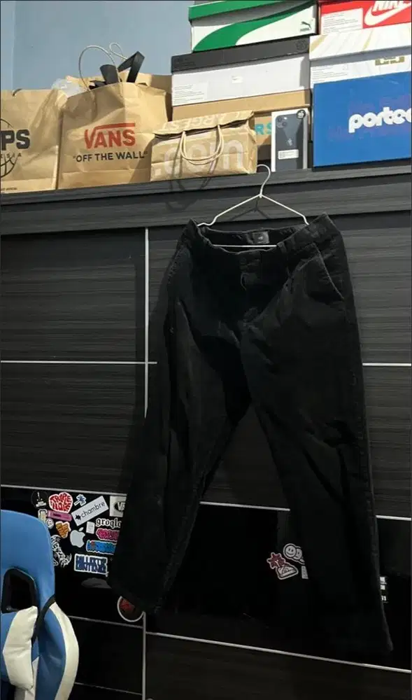 Celana corduray H&M unisex