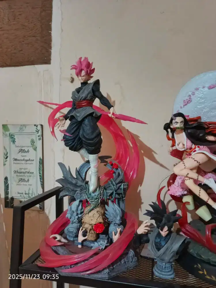 Statue Dragon Ball Black Rose Goku Action Figure GK With Led