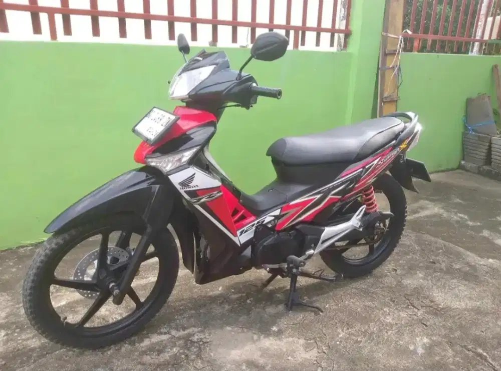 Motor Honda Supra X 125 Karbu