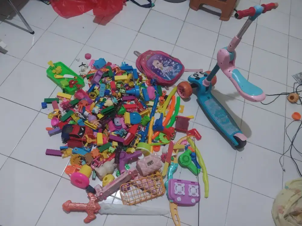 Sekuter otoped mainan anak anak