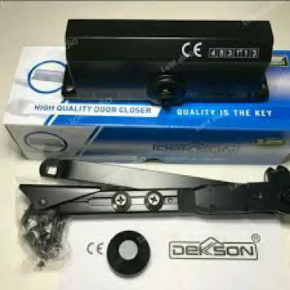 DOOR CLOSER SET HITAM